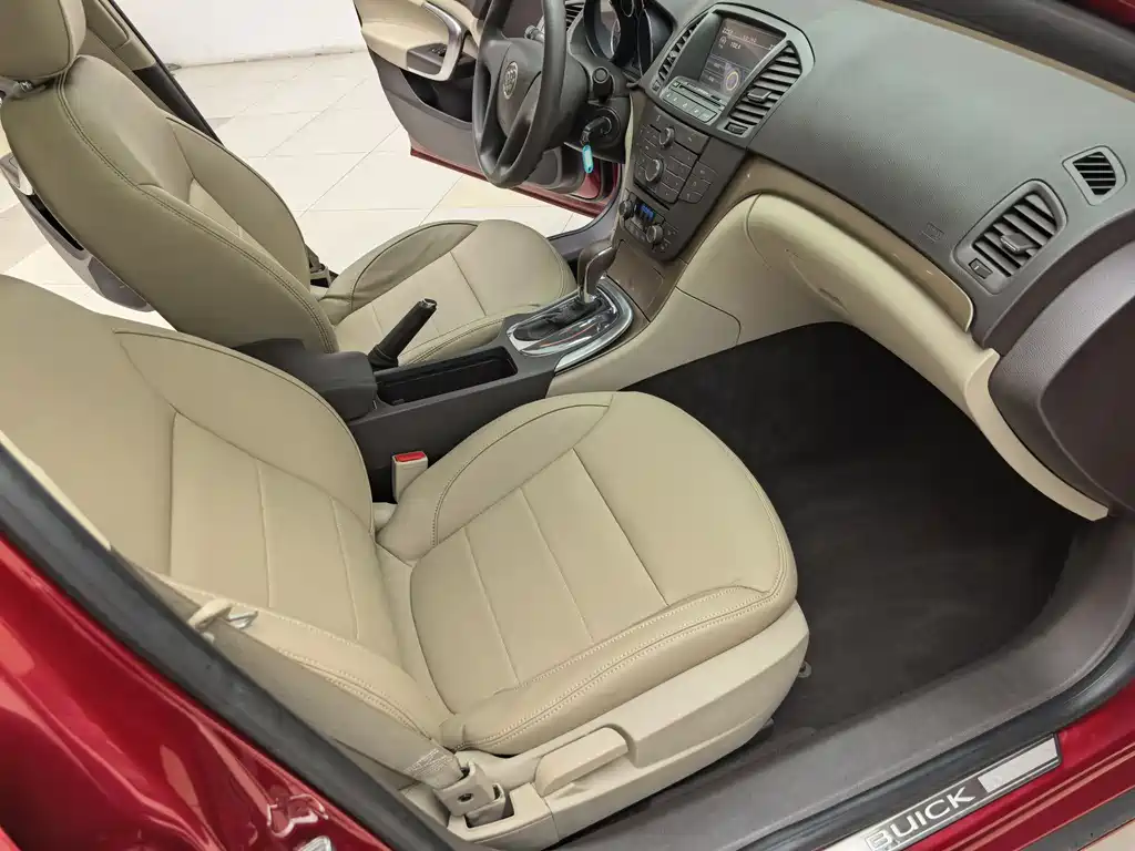 Buick Regal 2011 2.0L Comfort Edition