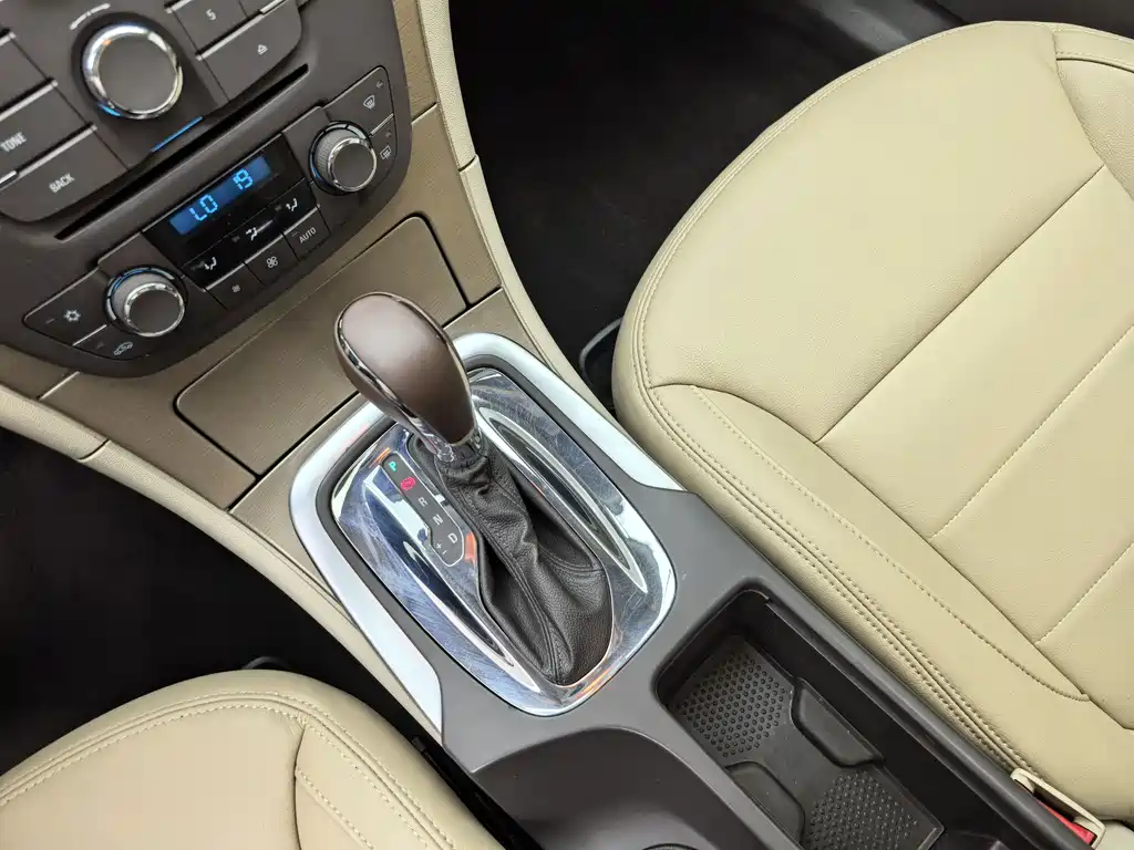 Buick Regal 2011 2.0L Comfort Edition