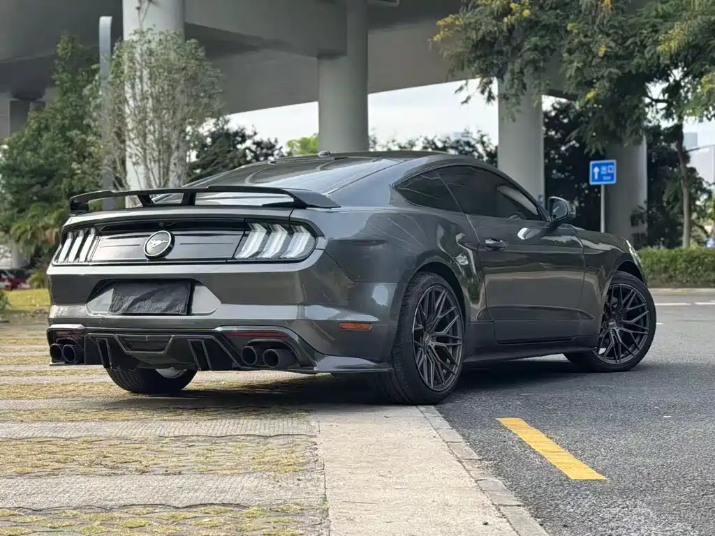 Mustang 2020 2.3L EcoBoost Obsidian Phantom Special Edition