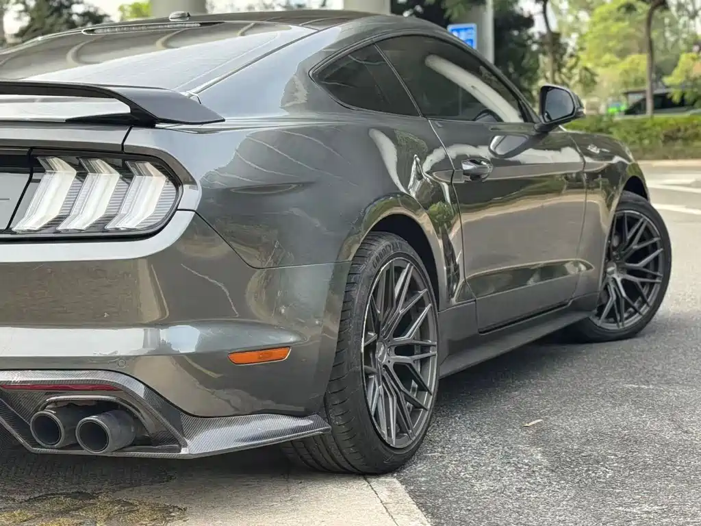 Mustang 2020 2.3L EcoBoost Obsidian Phantom Special Edition