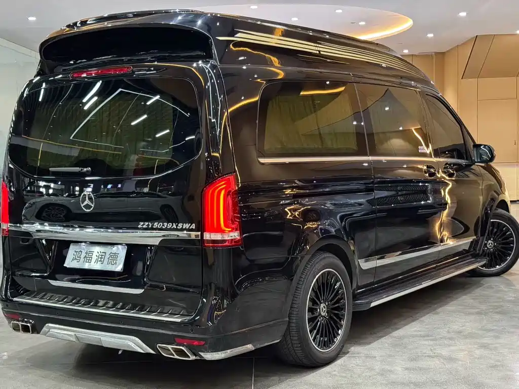 Mercedes-Benz V-Class 2017 V 260 L Exclusive Long Wheelbase