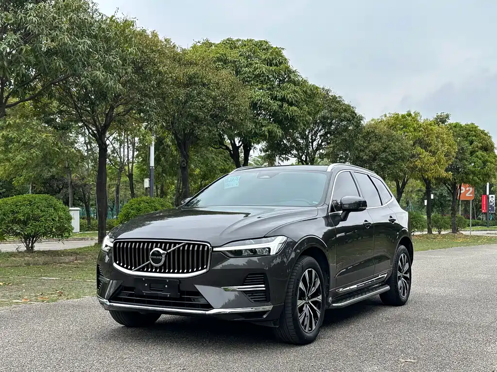 Volvo XC60 2024 B5 AWD Inscription
