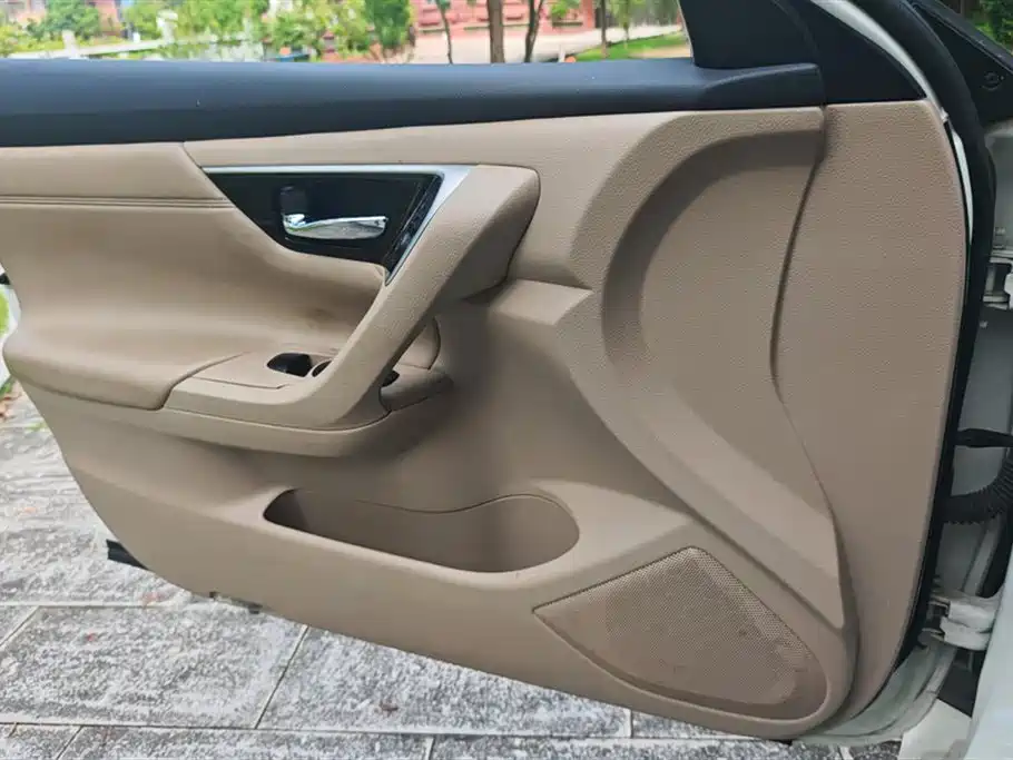 Nissan Altima 2016 Facelift 2.0L XL Comfort Edition