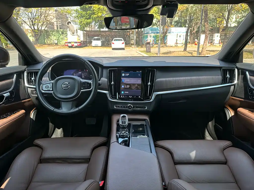 Volvo S90 2022 B5 Zhiyuan Luxury Edition