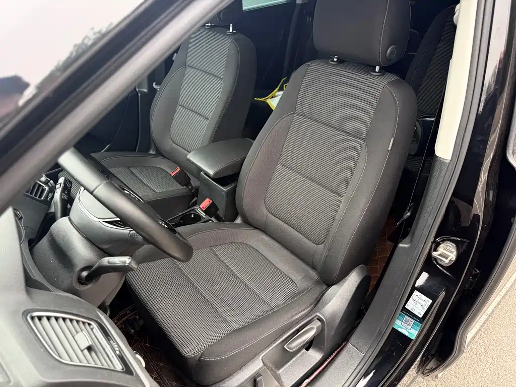 Volkswagen Sharan 2018 380TSI Comfort 6-seater