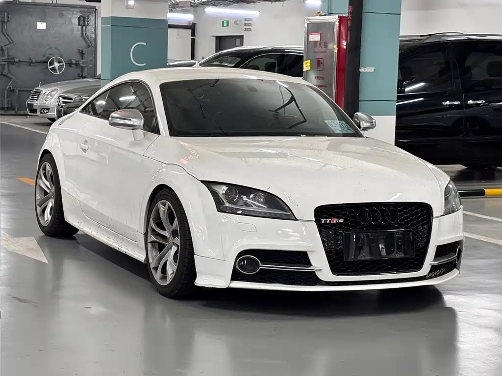 Audi TTS 2011 TTS Coupe 2.0TFSI quattro