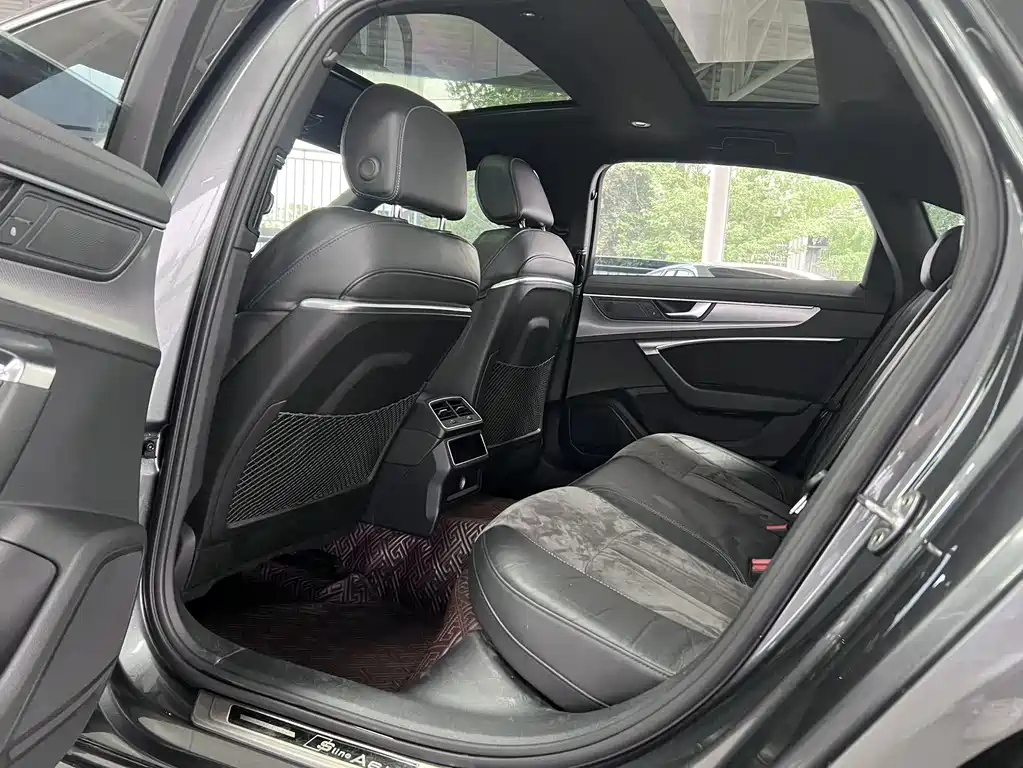 Audi A6L 2019 45 TFSI Zhenxuan Dynamic Edition
