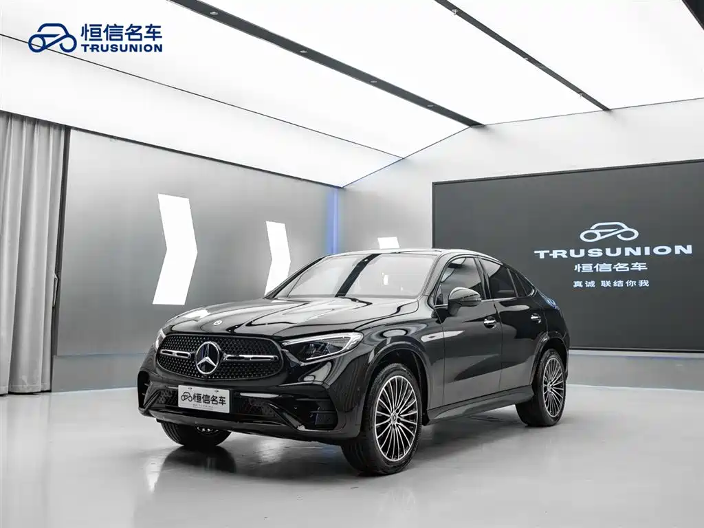 Mercedes-Benz GLC Coupe 2025 GLC 300 4MATIC Coupe SUV