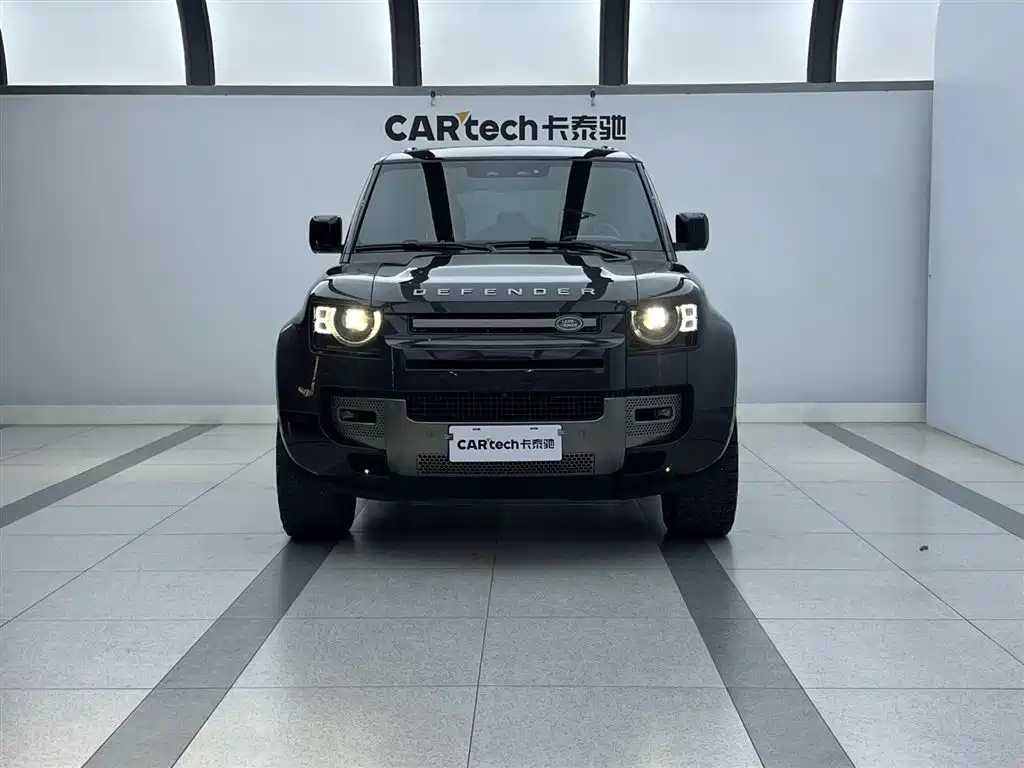 Land Rover Defender 2024 110 3.0T P400 X-DYNAMIC HSE