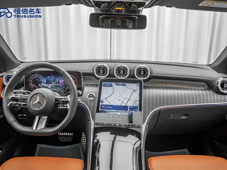 Mercedes-Benz GLC Coupe 2025 GLC 300 4MATIC Coupe SUV