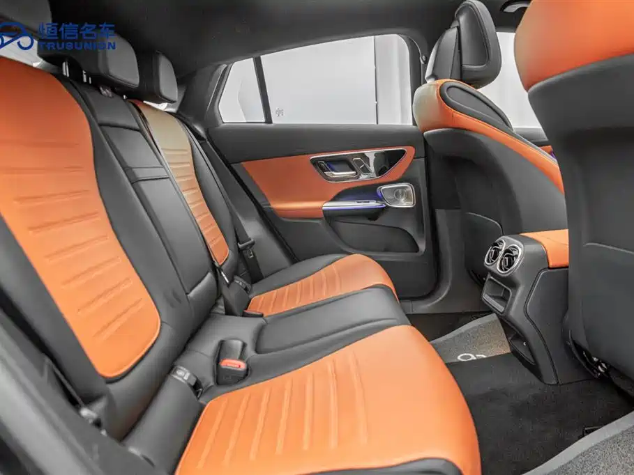 Mercedes-Benz GLC Coupe 2025 GLC 300 4MATIC Coupe SUV
