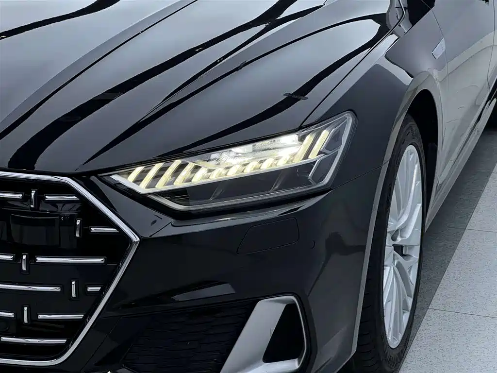 Audi A7L 2024 45 TFSI S-line Zhu Meng Edition with Liujing Package