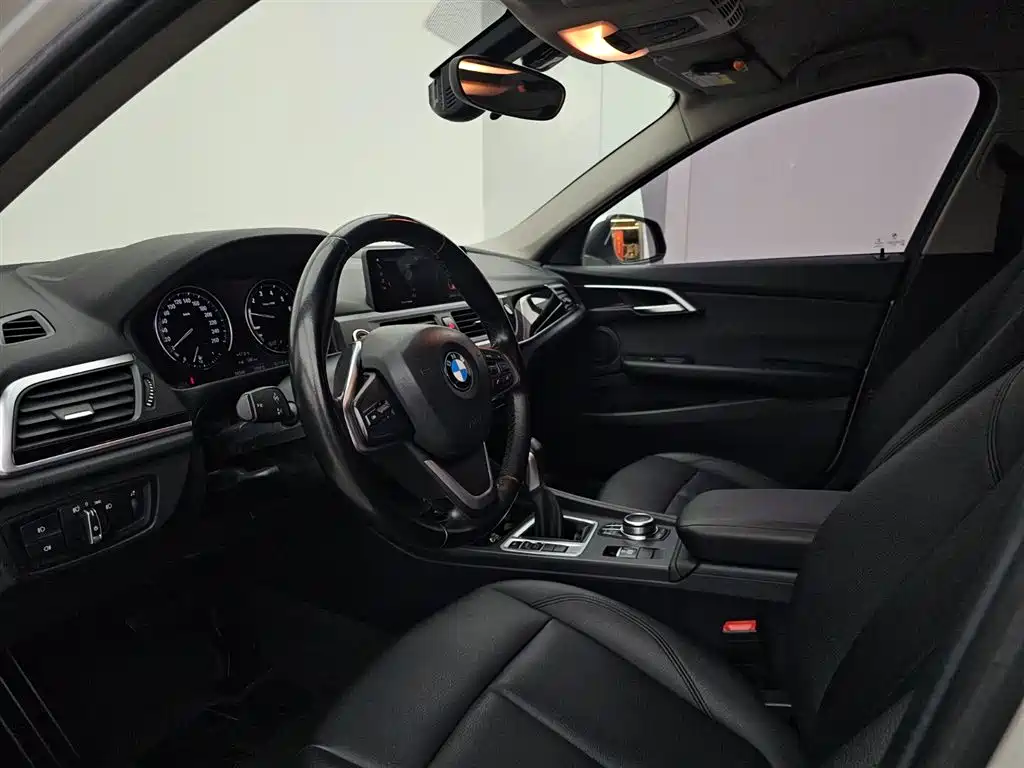 BMW 1 Series 2019 118i Fashion Edition