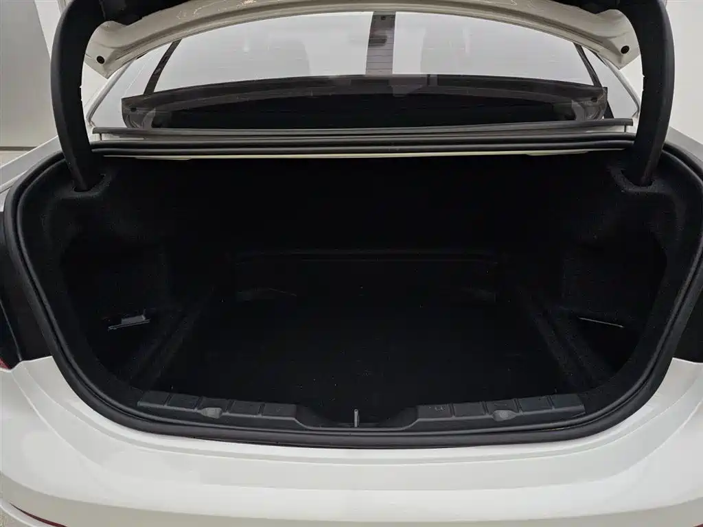 BMW 1 Series 2019 118i Fashion Edition