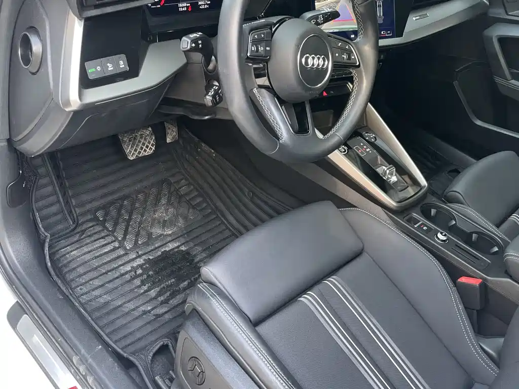 Audi A3 2023 Sportback 35 TFSI Fashion Sport