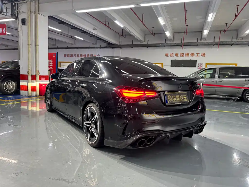 Mercedes-Benz A-Class AMG 2024 Facelift AMG A 35 L 4MATIC