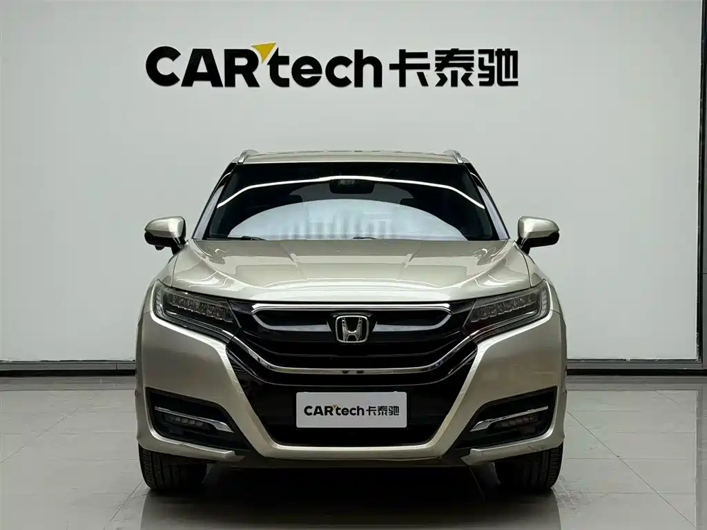 Honda UR-V 2017 240TURBO 2WD Luxury Edition China V