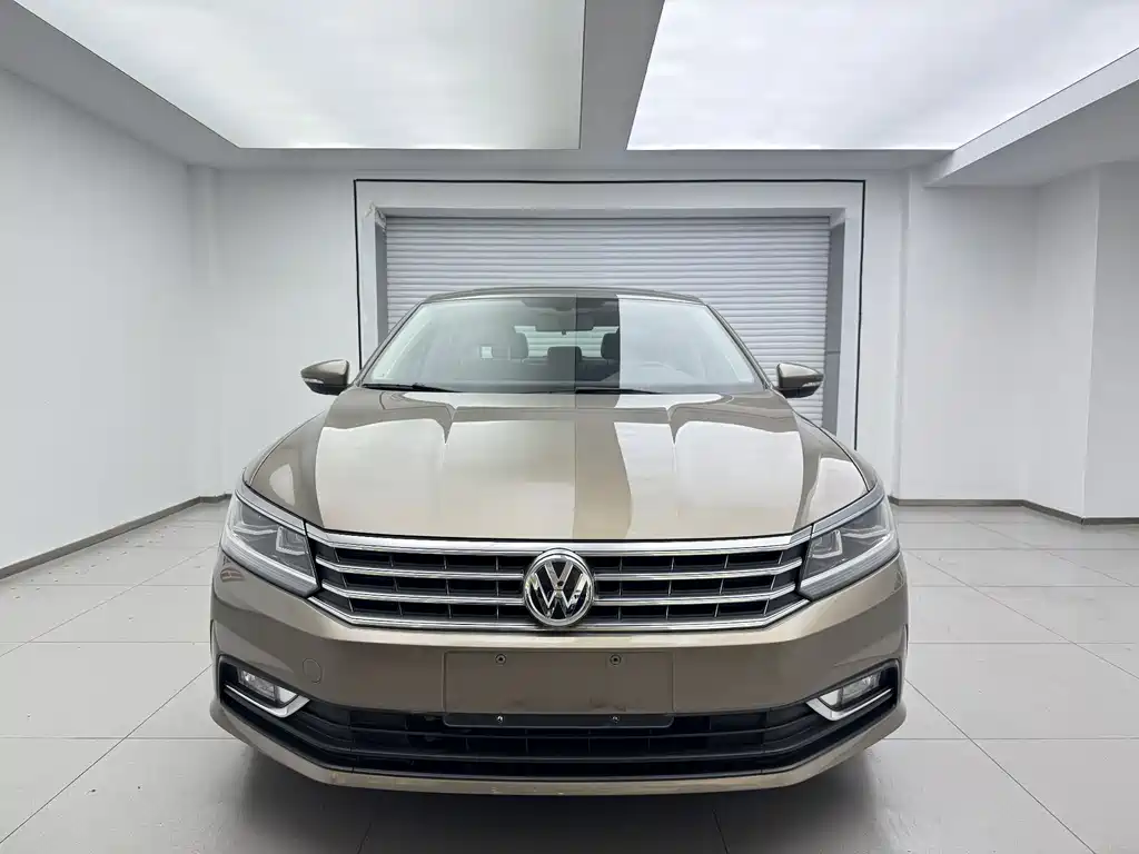 Volkswagen Passat 2017 330TSI DSG Zunrong Edition