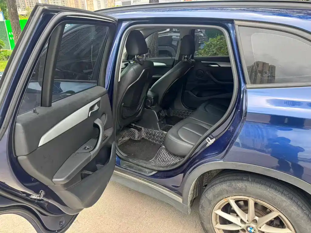 BMW X1 2018 sDrive18Li Fashion Edition