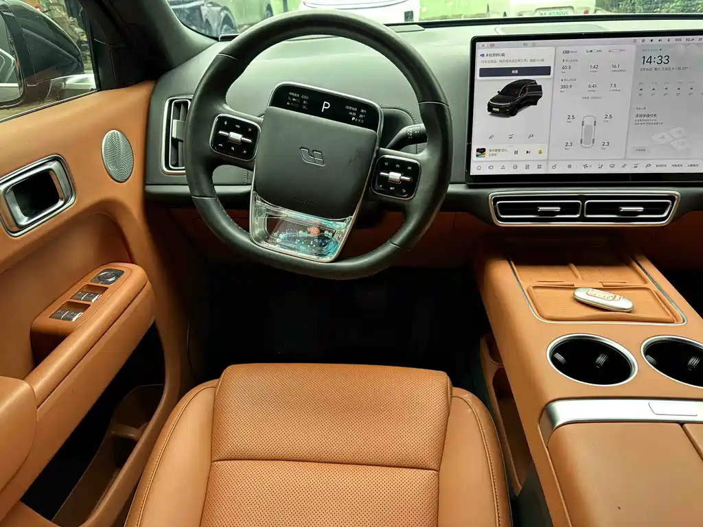 Li Auto L8 2023 Pro