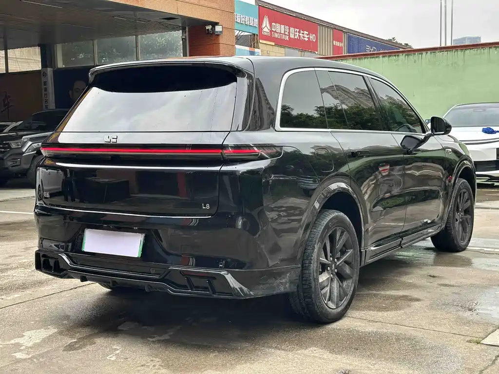 Li Auto L8 2023 Pro