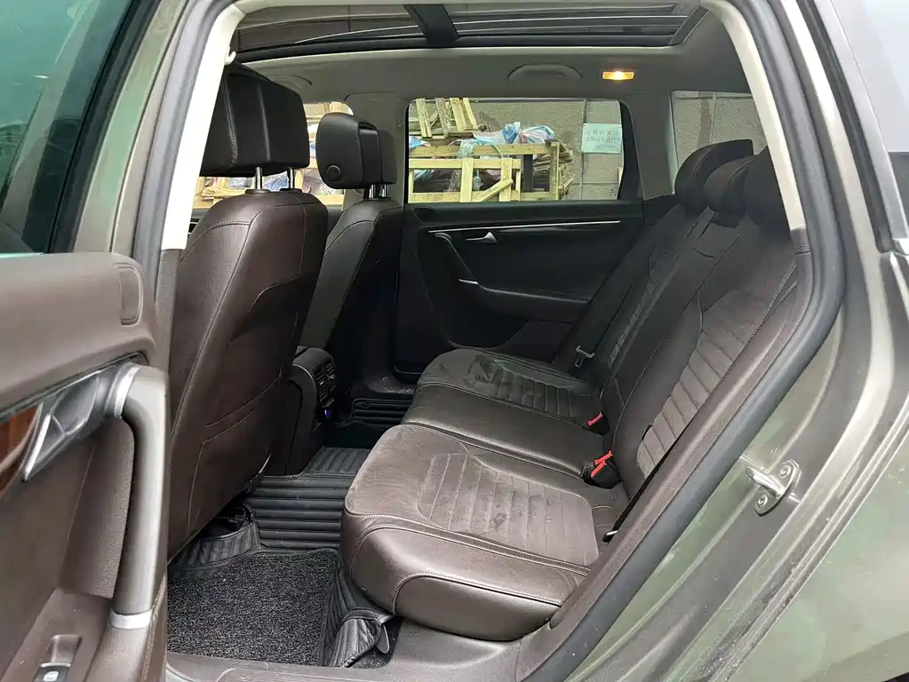 Volkswagen Magotan 2012 Estate 2.0 TSI Comfortline