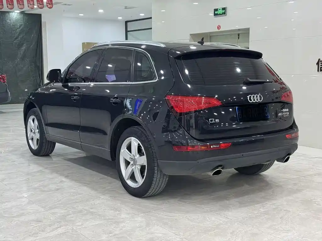 Audi Q5 2015 40 TFSI Comfort Edition