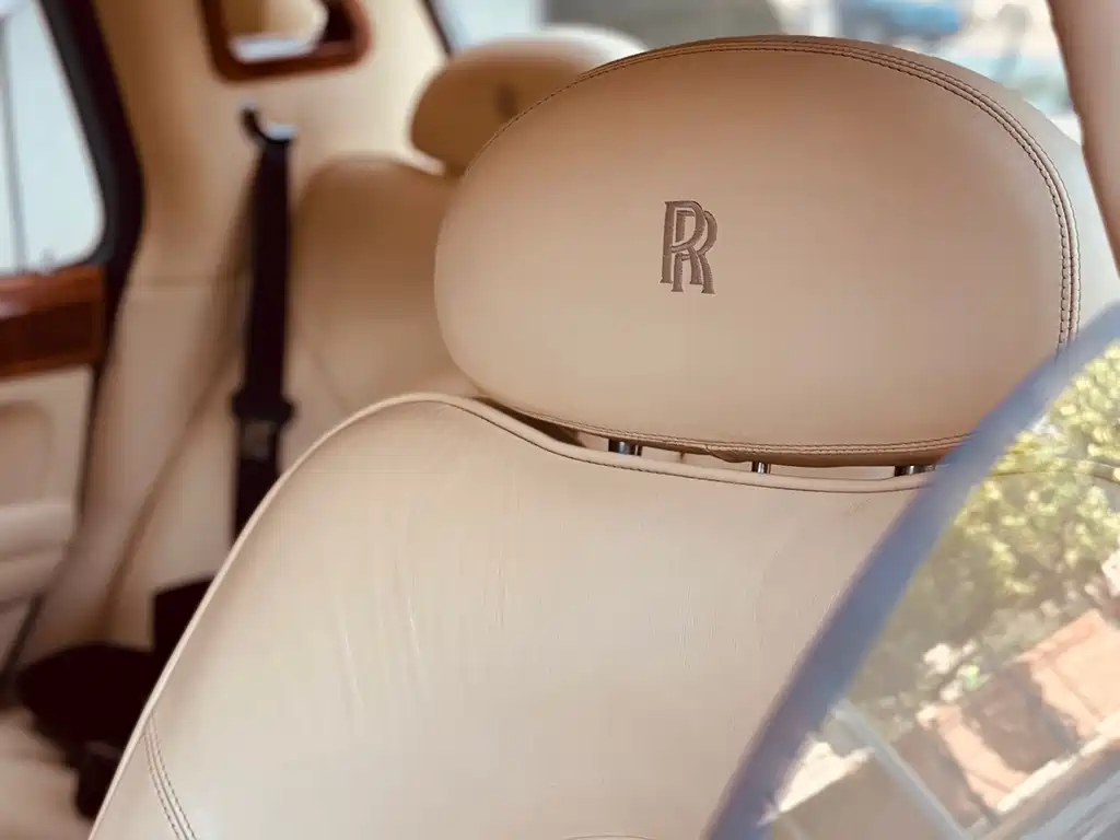 Rolls-Royce Phantom 2004 6.7L Standard Edition