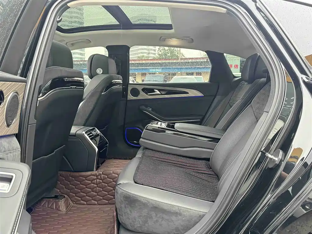 Hongqi H9 2020 3.0T Zhilian Qichang Edition