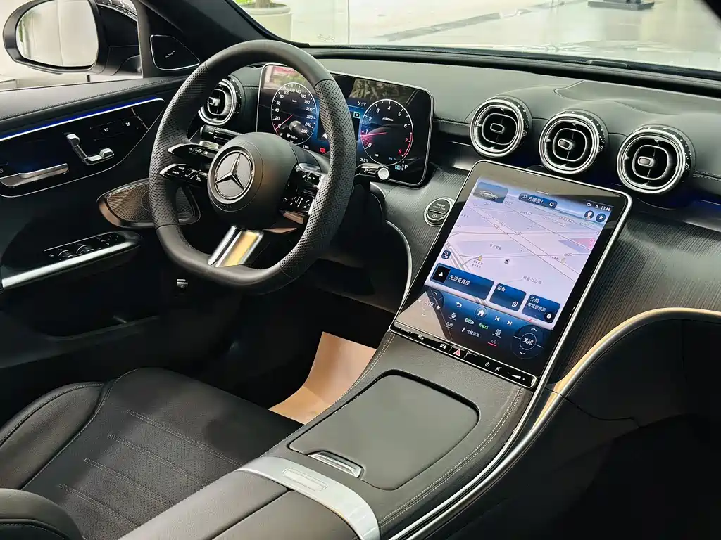 Mercedes-Benz C-Class 2024 C 260 L皓夜运动版