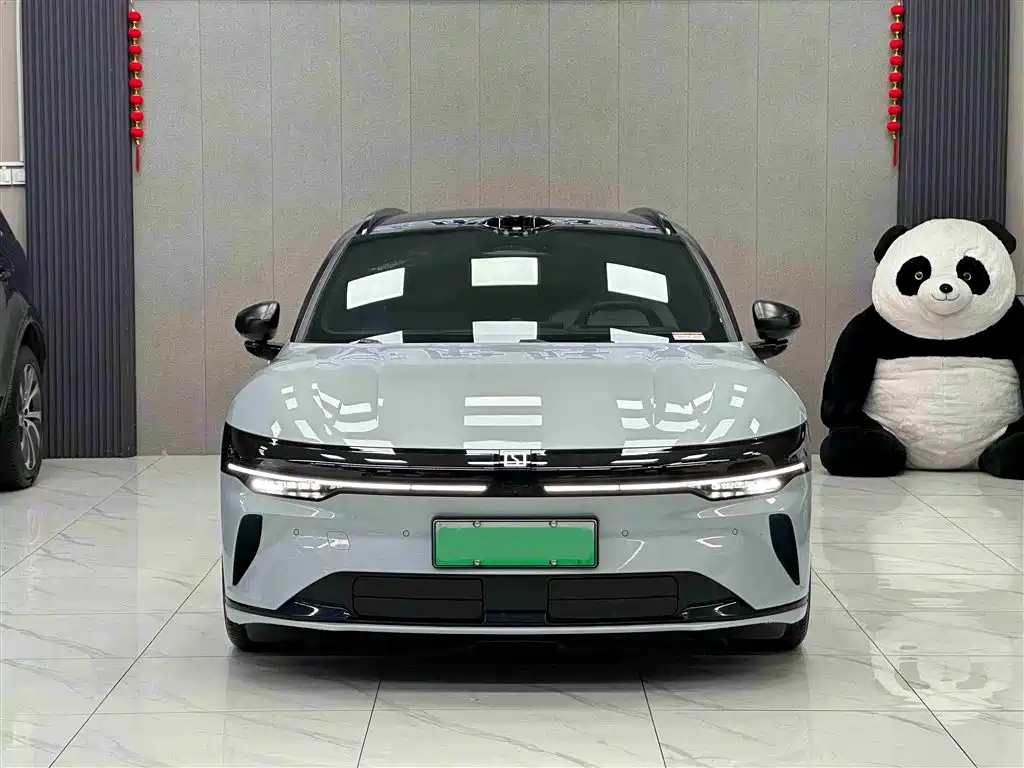 Zeekr 007GT