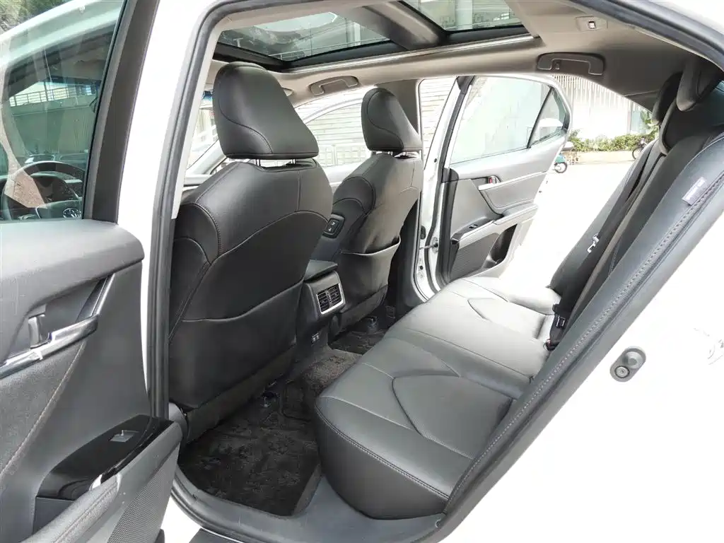 2021 Toyota Camry 2.5G Luxury Edition