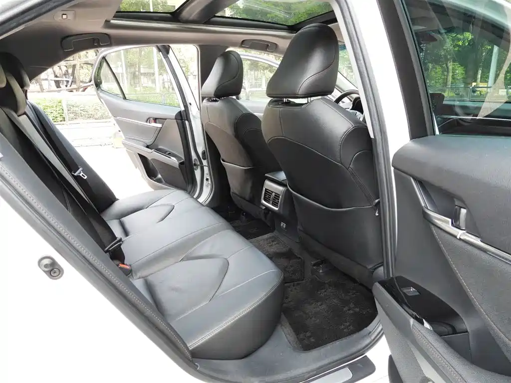 2021 Toyota Camry 2.5G Luxury Edition