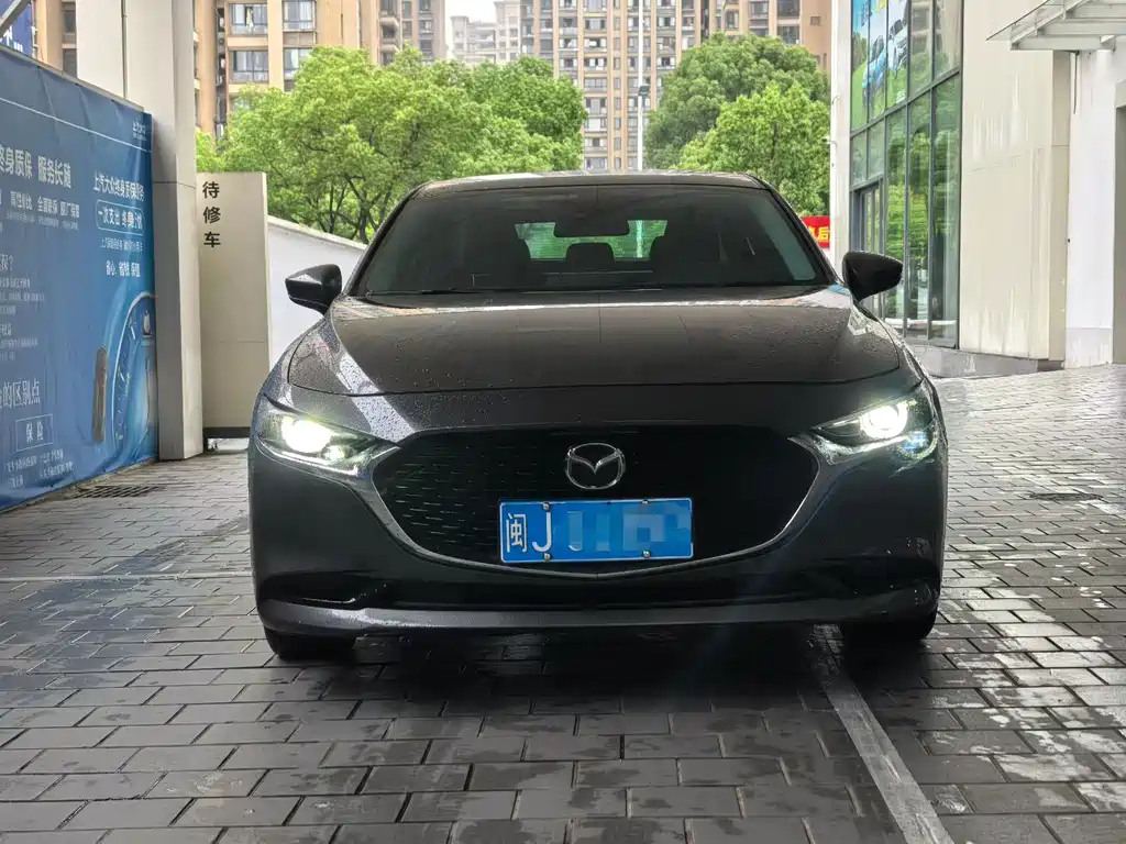 Mazda 3 Axela 2020 2.0L Automatic Zhiya Edition