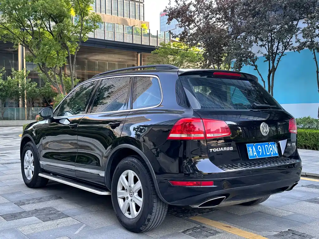 Volkswagen Touareg 2011 3.0TSI Standard Edition