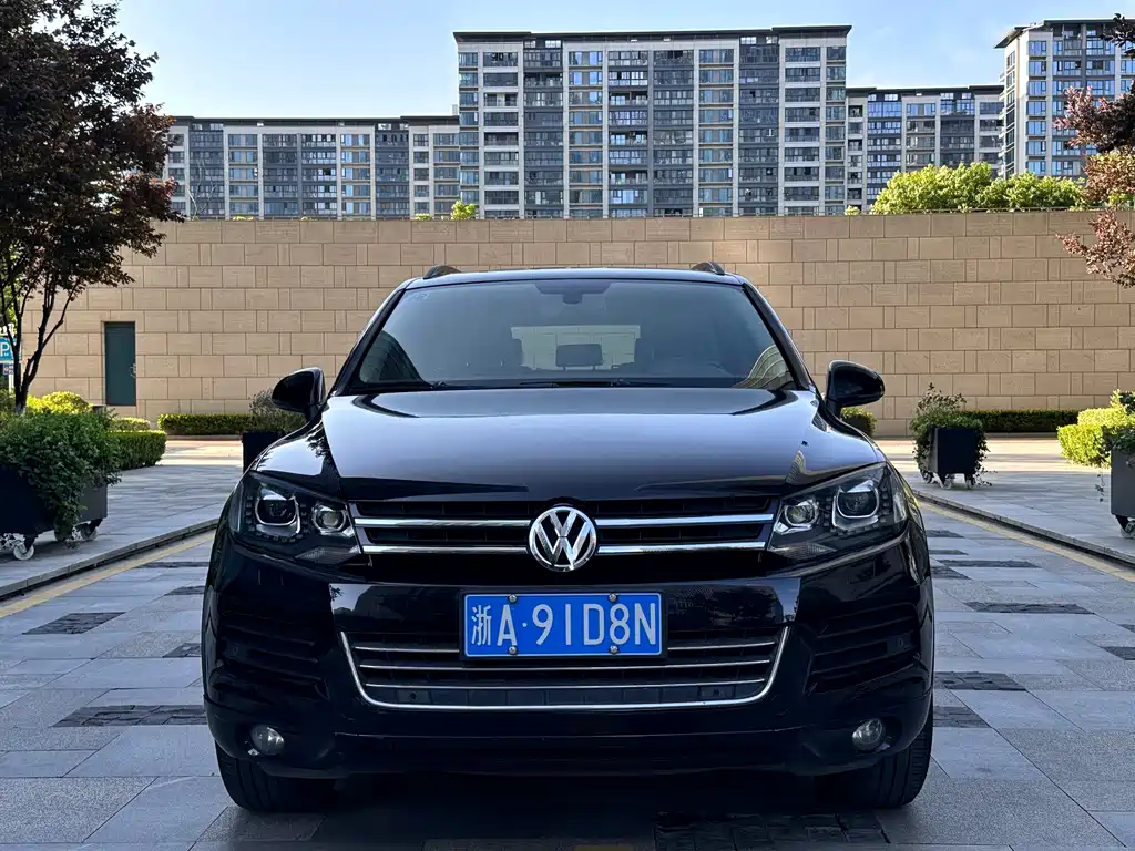 Volkswagen Touareg 2011 3.0TSI Standard Edition