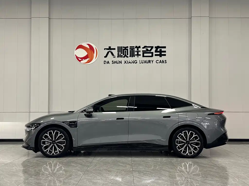 Zeekr 007 2025 RWD Intelligent Driving Edition 75kWh