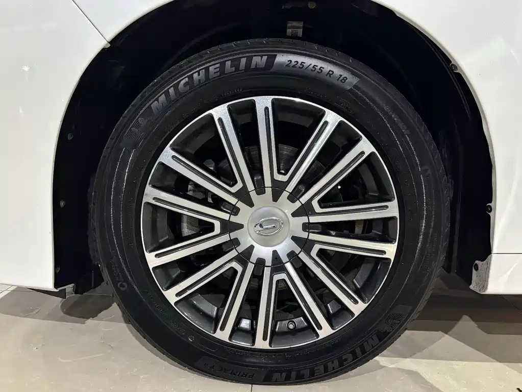 GAC Trumpchi M8 2021 Lingxiu Series 390T Supreme Edition