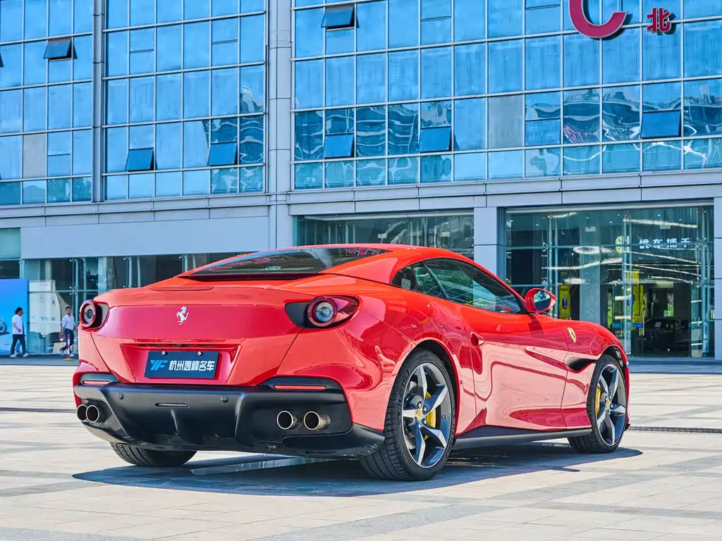 Portofino M