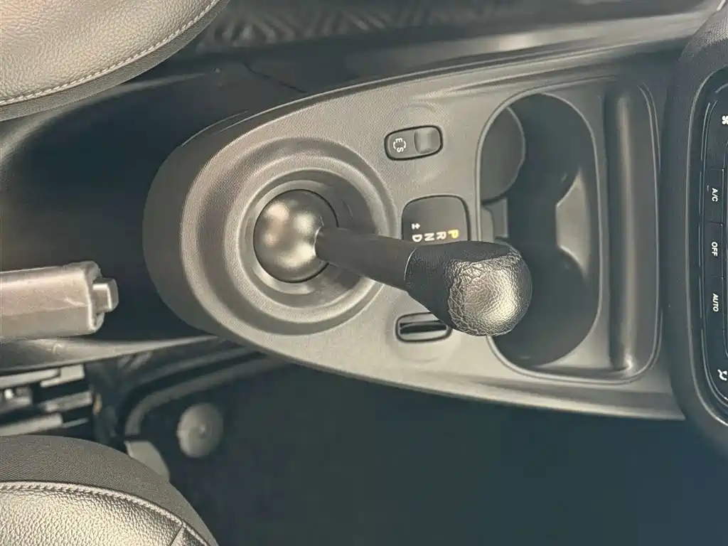 smart forfour 2018 0.9T 66kW Pioneer Edition