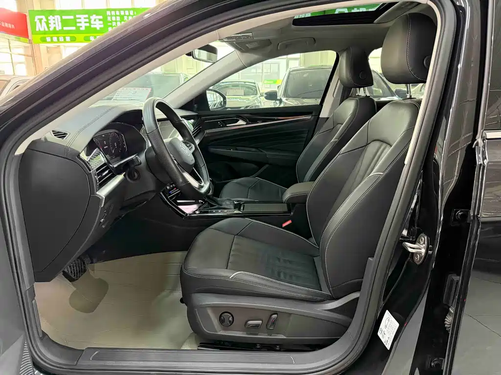 Volkswagen Passat 2022 280TSI Elite Edition