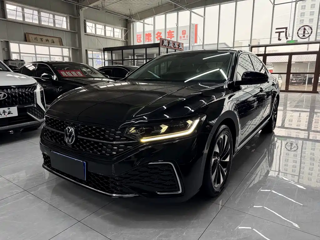 Volkswagen Passat 2022 280TSI Elite Edition