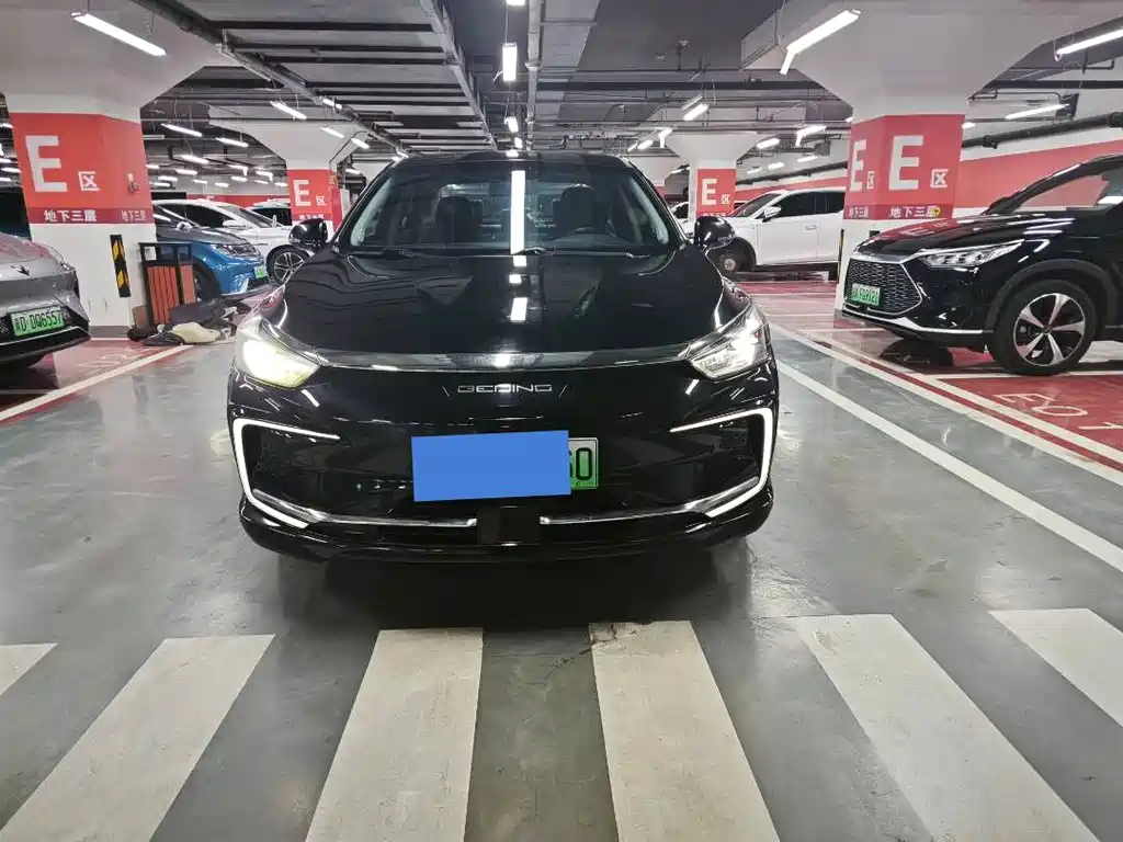 BAIC EU7 2019 Yifeng Edition