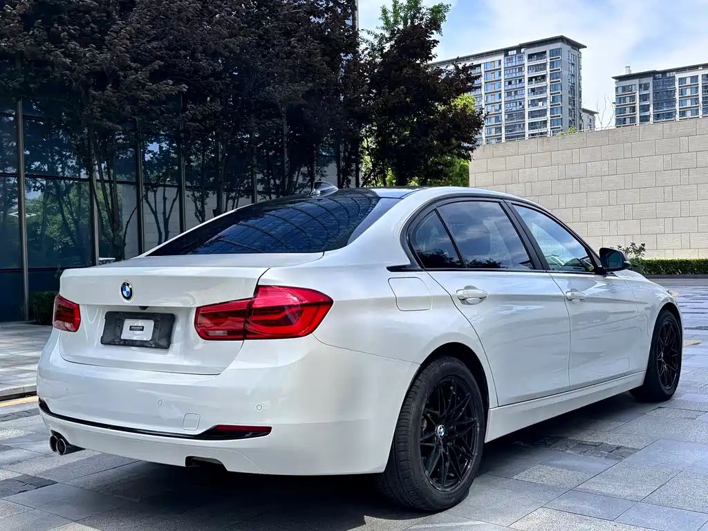 BMW 3 Series 2017 320Li Fashion Edition - фото 4