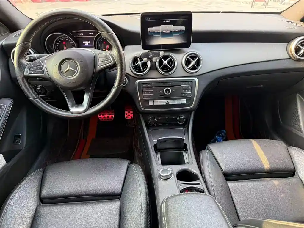 Mercedes-Benz CLA 2017 Facelift CLA 200 Fashion Edition