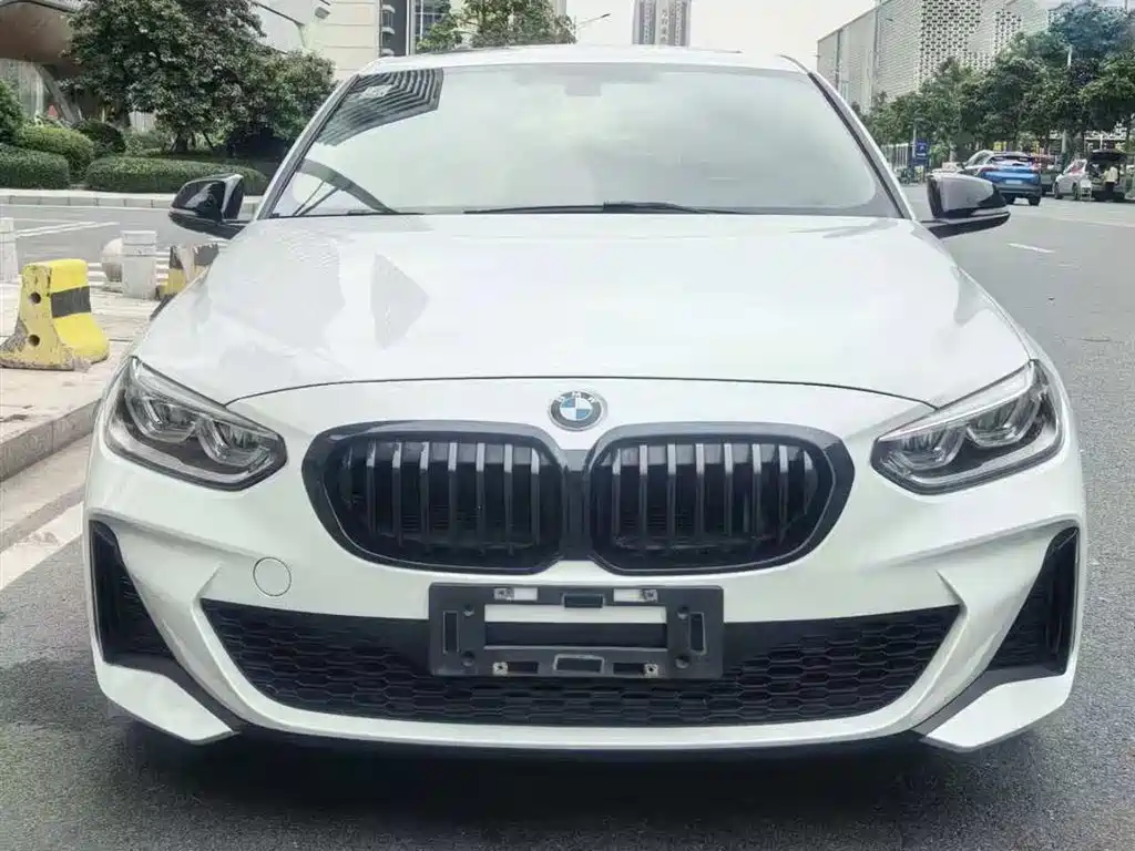 BMW 1 Series 2021 120i M Sport Night Edition