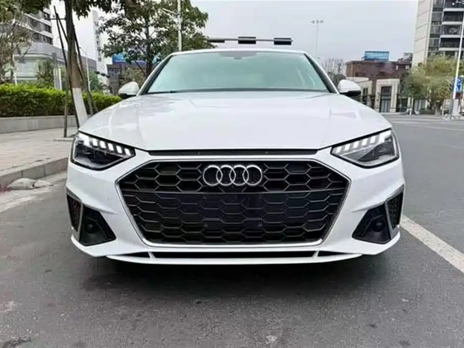 Audi A4L 2020 40 TFSI Fashion Dynamic Edition