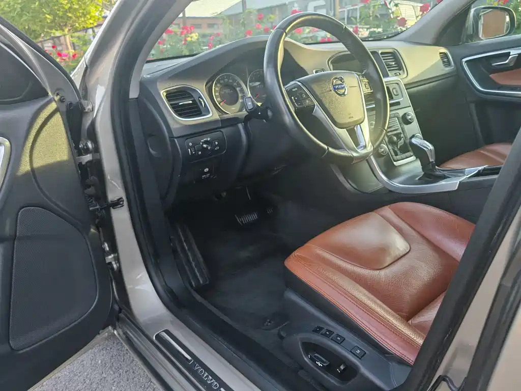 Volvo V60 2013 T5 Comfort