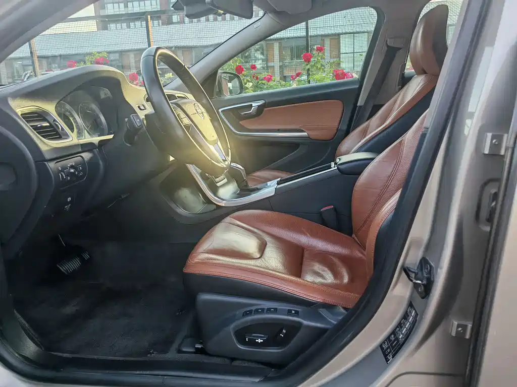 Volvo V60 2013 T5 Comfort