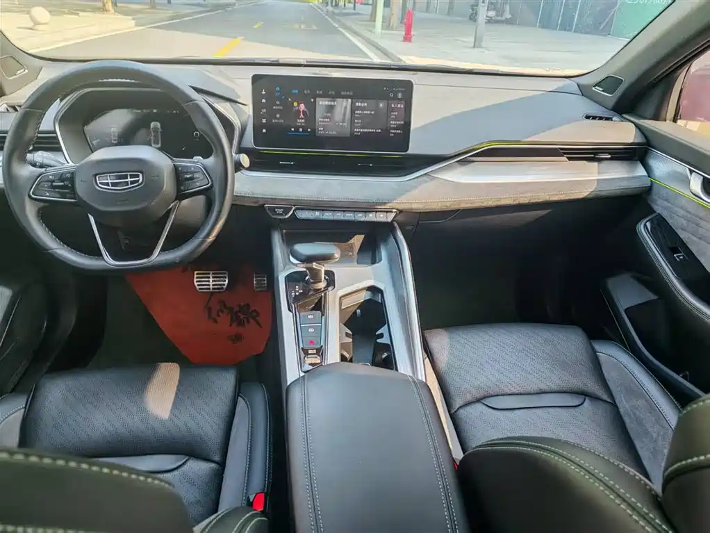 Geely Preface 2023 2.0TD Zhici Qinglu Edition
